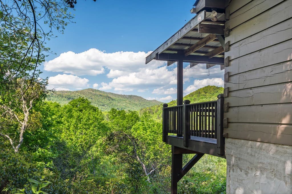 410 Falling Springs, Tiger GA 30576 - Photo