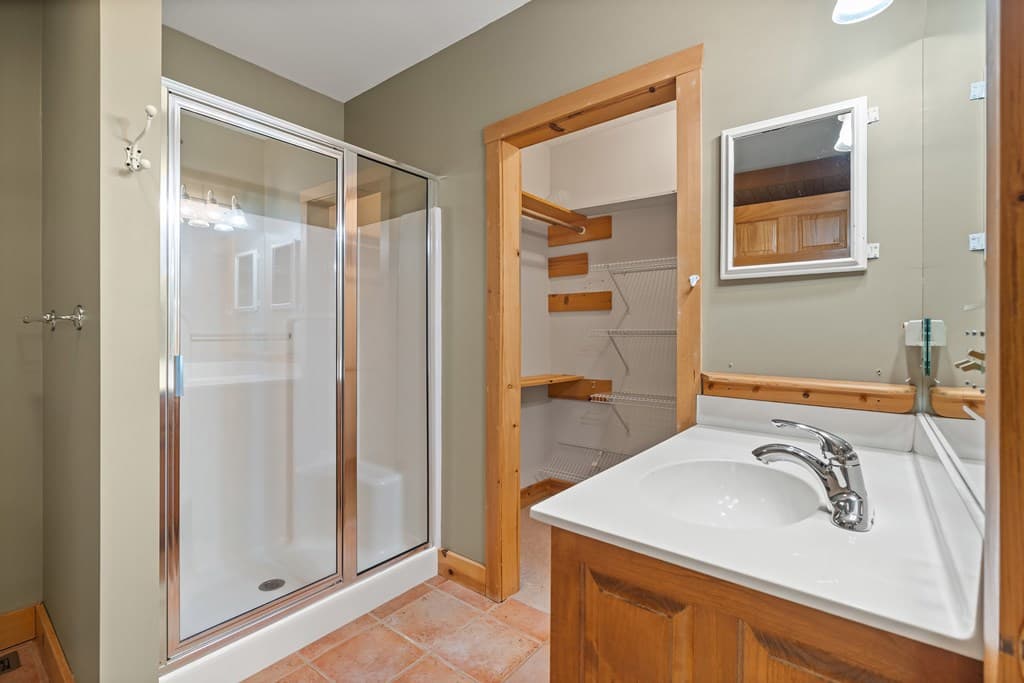410 Falling Springs, Tiger GA 30576 - Photo