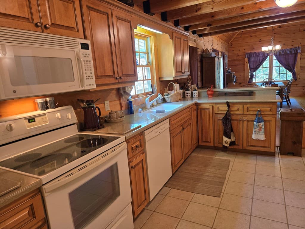 586 Laurel Haven Road, Hayesville NC 28904 - Photo
