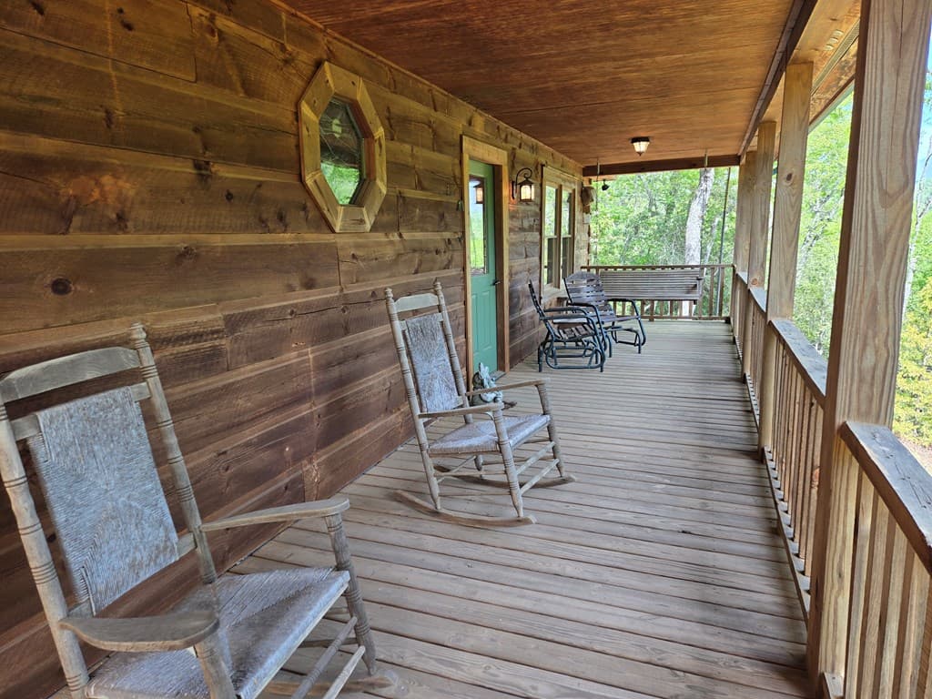 586 Laurel Haven Road, Hayesville NC 28904 - Photo