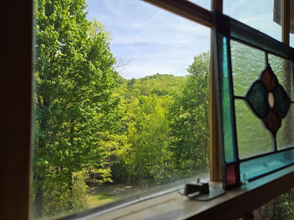586 Laurel Haven Road, Hayesville NC 28904 - Photo