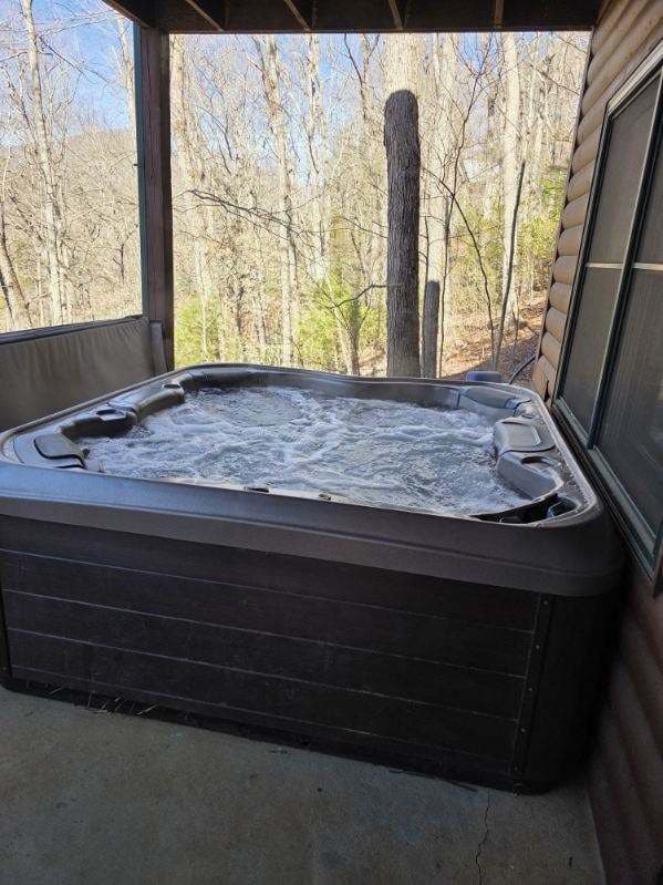 3204 Creek View Road, Hiawassee GA 30546 - Photo