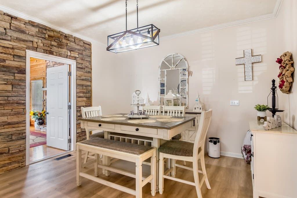 233 Ivy Ridge, Ellijay GA 30536 - Photo