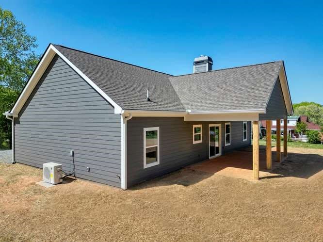 774 Bugscuffle Road, Hiawassee GA 30548 - Photo