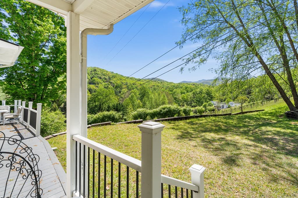 19 Bynum Penland Road, Hayesville NC 28904 - Photo