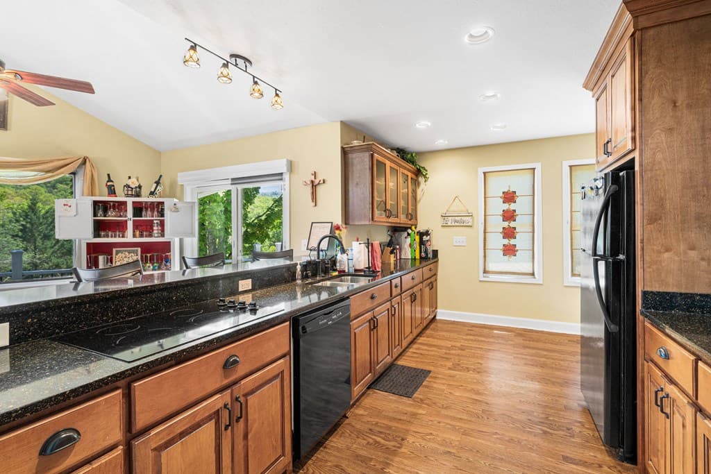 19 Bynum Penland Road, Hayesville NC 28904 - Photo