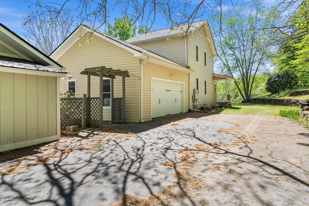 19 Bynum Penland Road, Hayesville NC 28904 - Photo