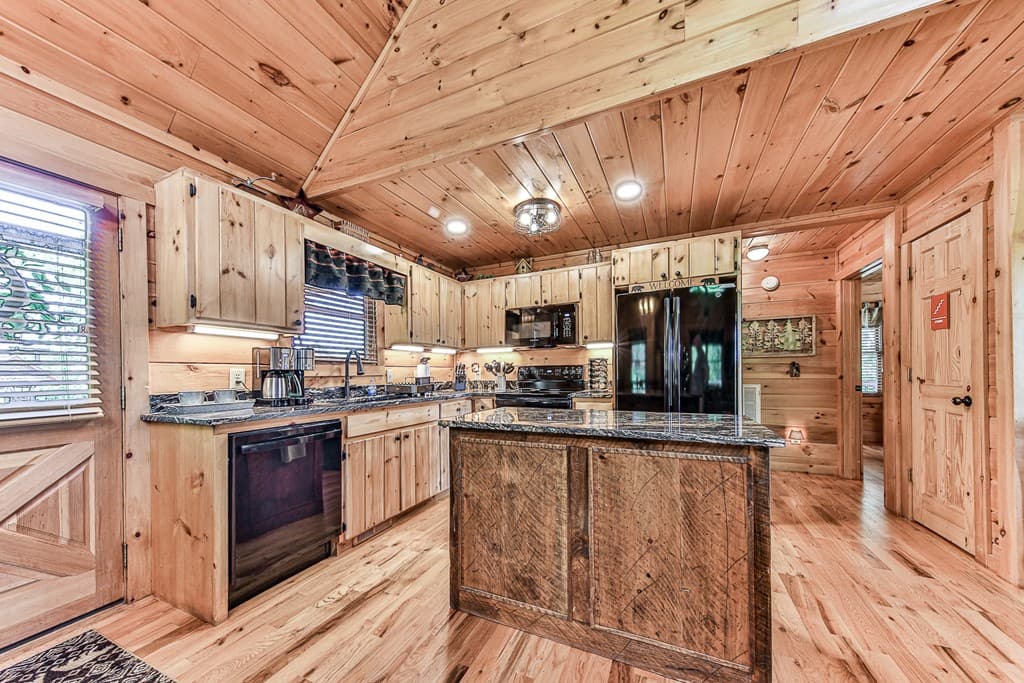 88 Black Gum Lane, Blue Ridge GA 30513 - Photo