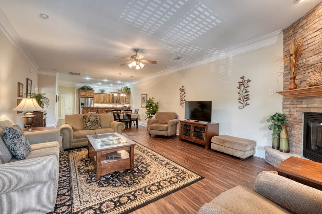 1647E Lakeview Drive, Young Harris GA 30582 - Photo