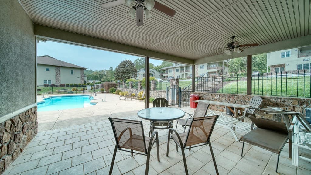 1647E Lakeview Drive, Young Harris GA 30582 - Photo
