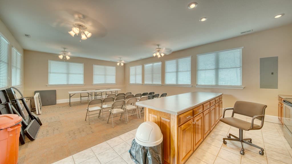 1647E Lakeview Drive, Young Harris GA 30582 - Photo
