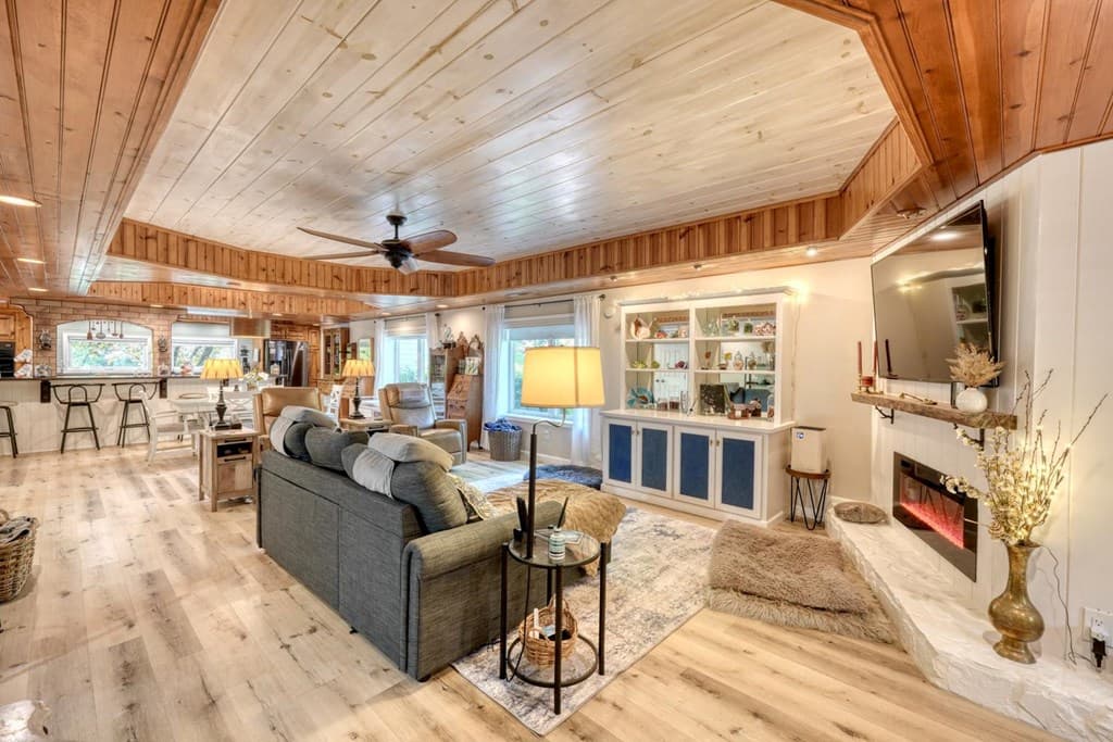 710 Town Mountain Road, Hayesville NC 28904 - Photo