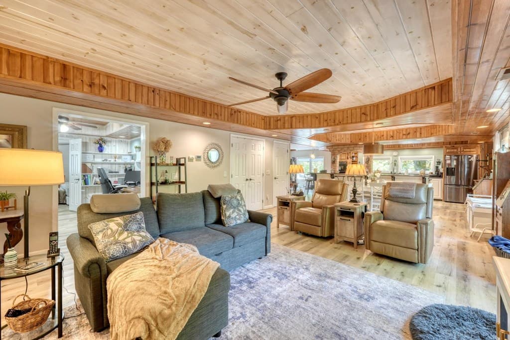 710 Town Mountain Road, Hayesville NC 28904 - Photo
