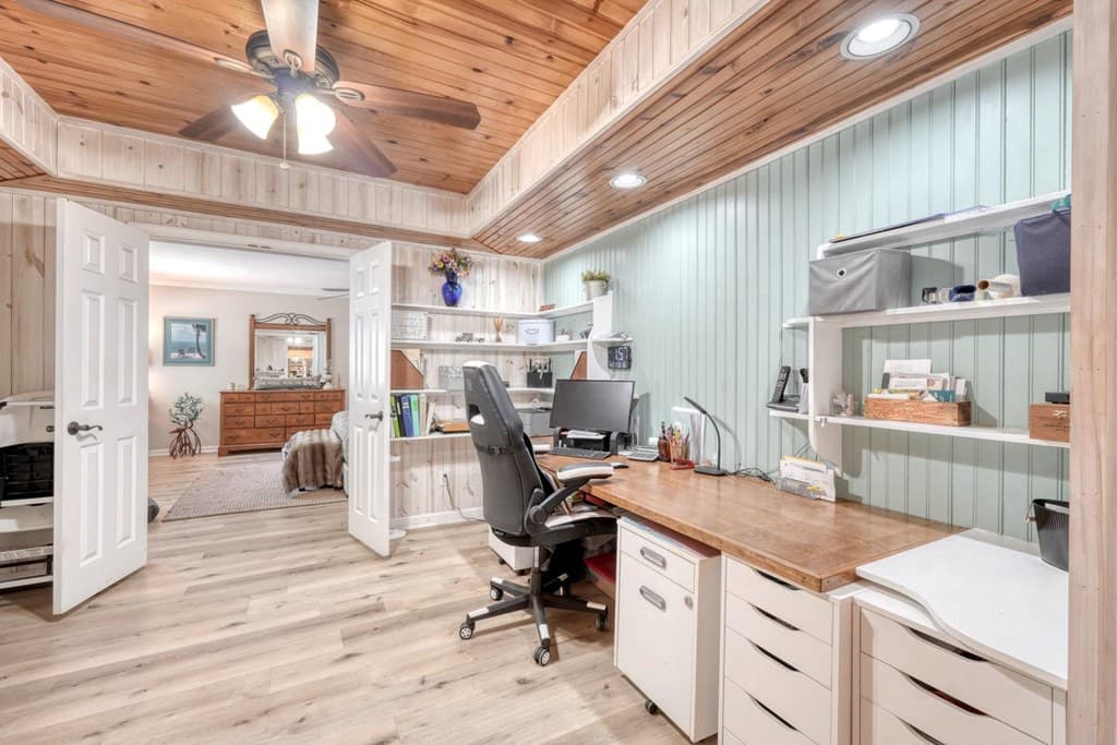 710 Town Mountain Road, Hayesville NC 28904 - Photo