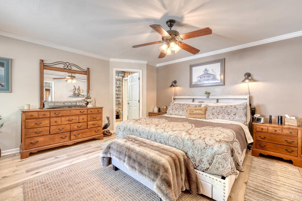 710 Town Mountain Road, Hayesville NC 28904 - Photo