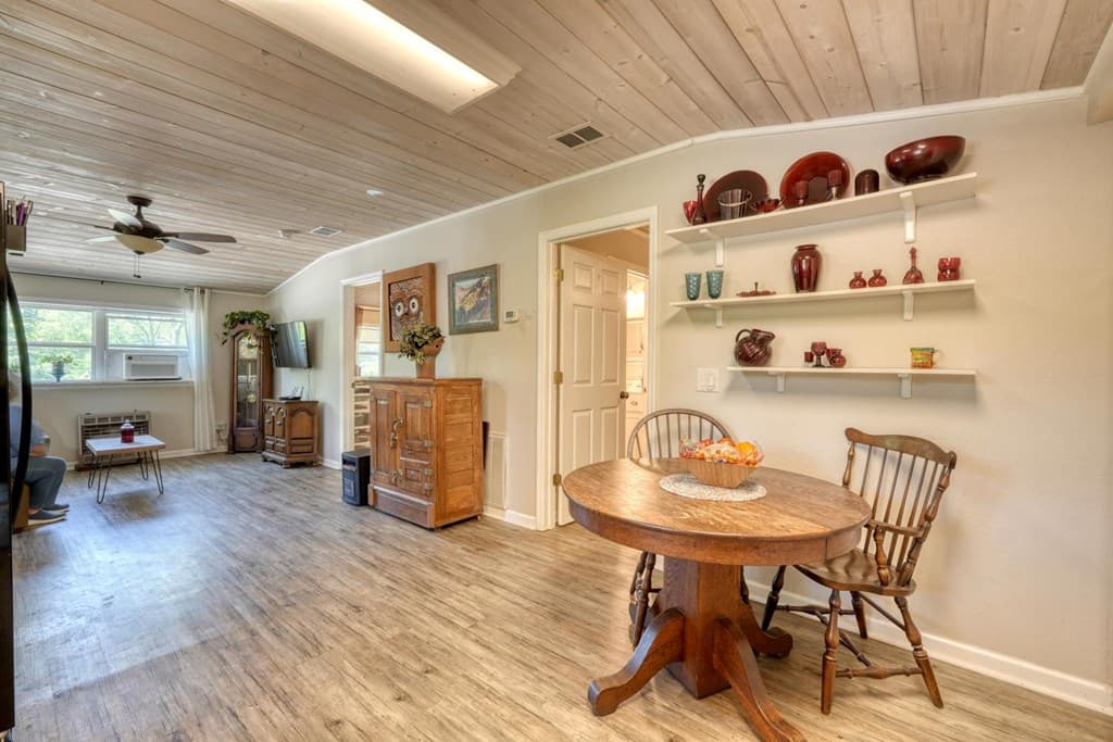 710 Town Mountain Road, Hayesville NC 28904 - Photo