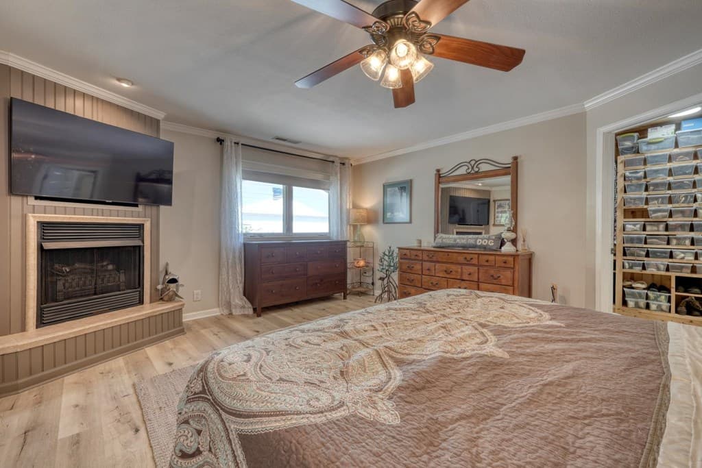 710 Town Mountain Road, Hayesville NC 28904 - Photo