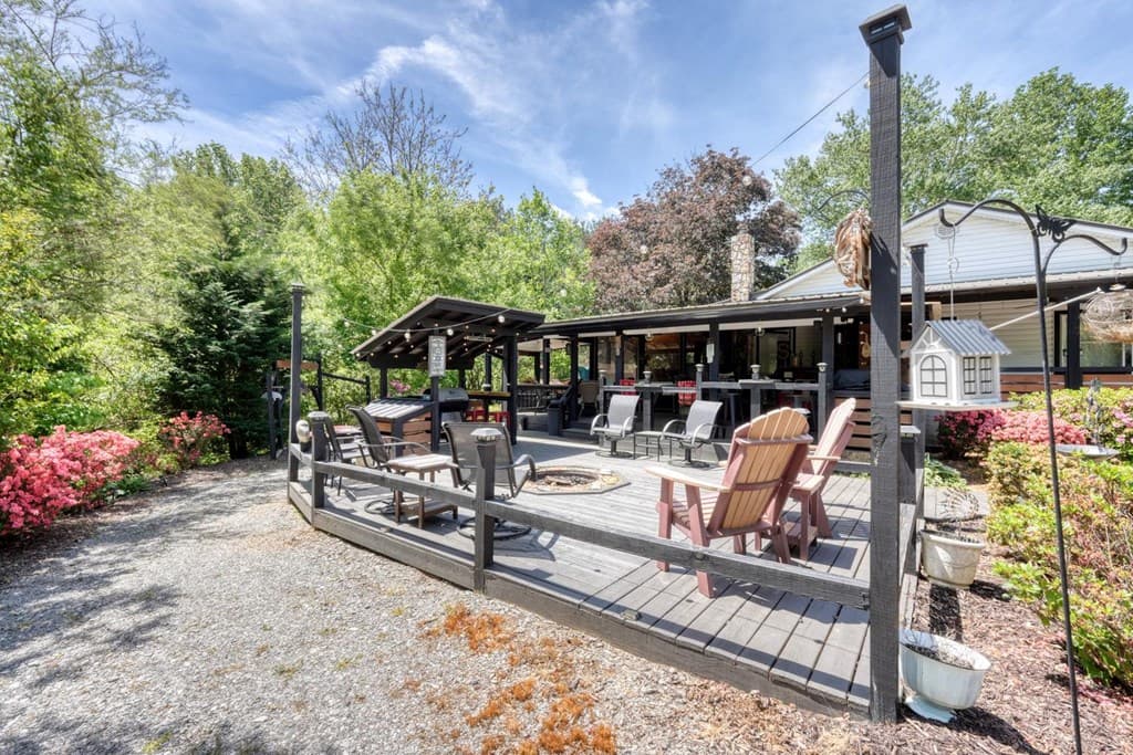 710 Town Mountain Road, Hayesville NC 28904 - Photo