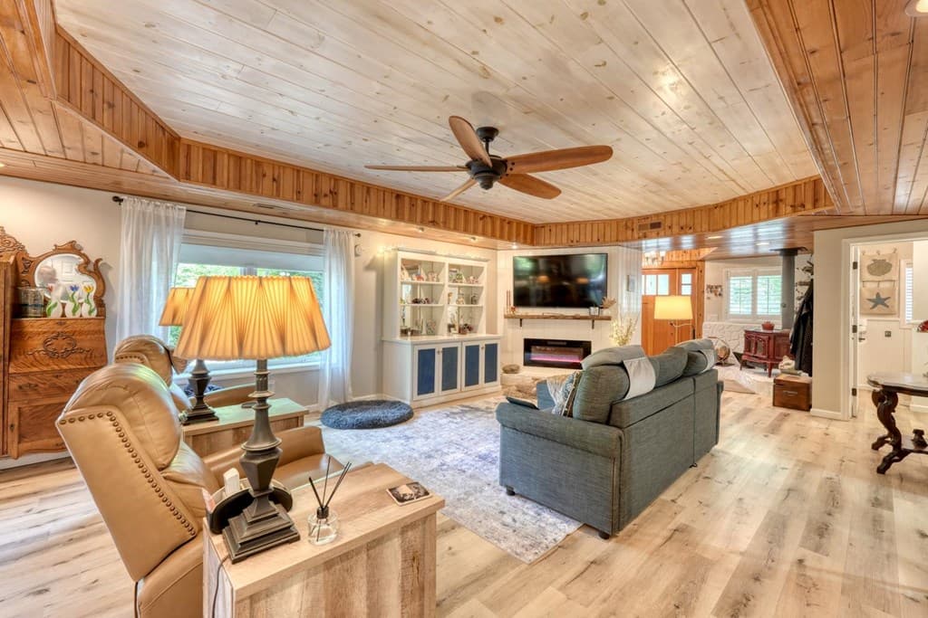 710 Town Mountain Road, Hayesville NC 28904 - Photo