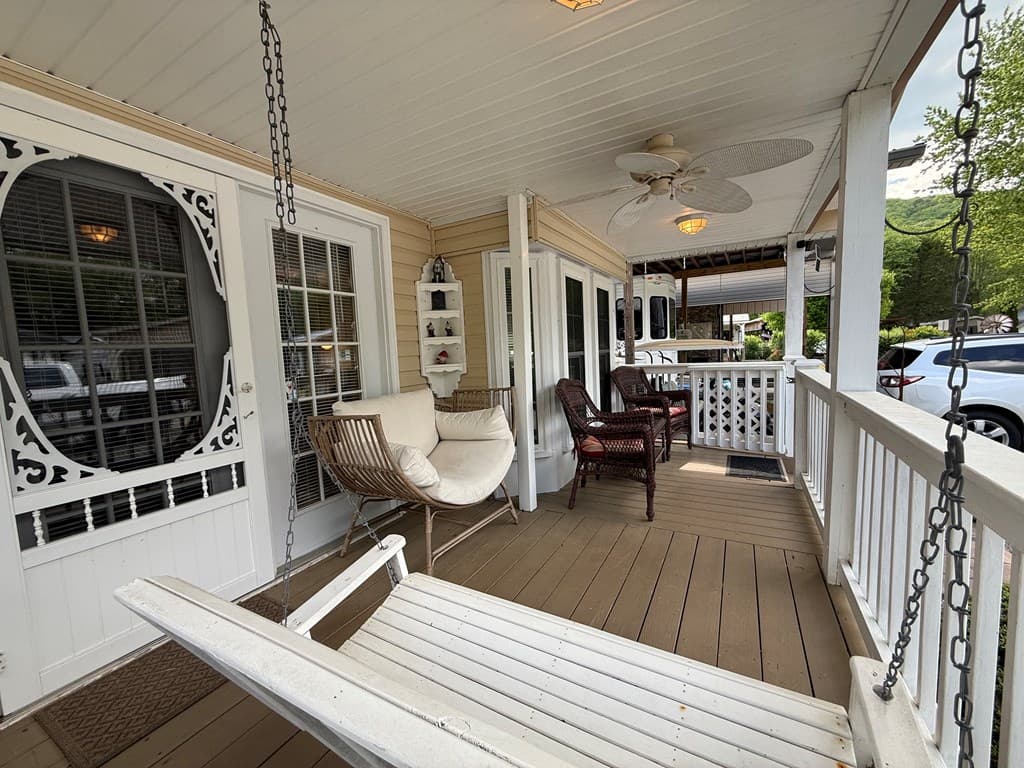 4368 Riverbank Run, Hiawassee GA 30546 - Photo