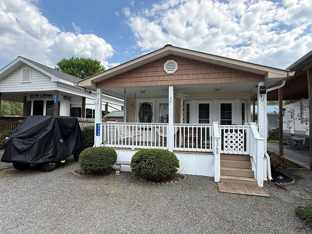 4368 Riverbank Run, Hiawassee GA 30546 - Photo