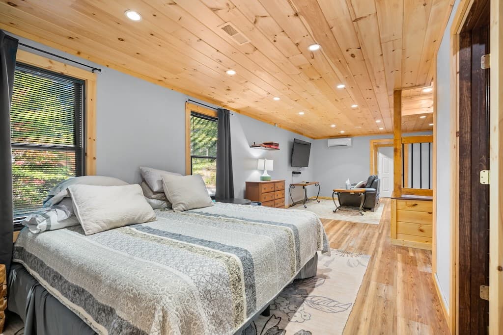 214 Dickerson Drive, Ellijay GA 30536 - Photo