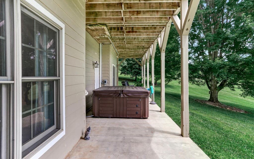 115 Country Club View, Hayesville NC 28904 - Photo
