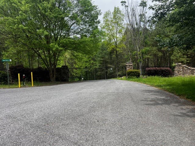109R Red Oak Trail, Ellijay GA 30540 - Photo