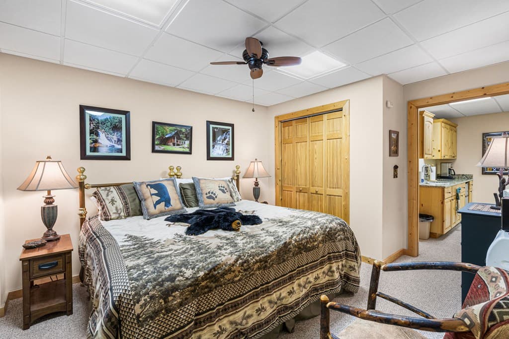 447 Creekmont Drive, Blairsville GA 30512 - Photo
