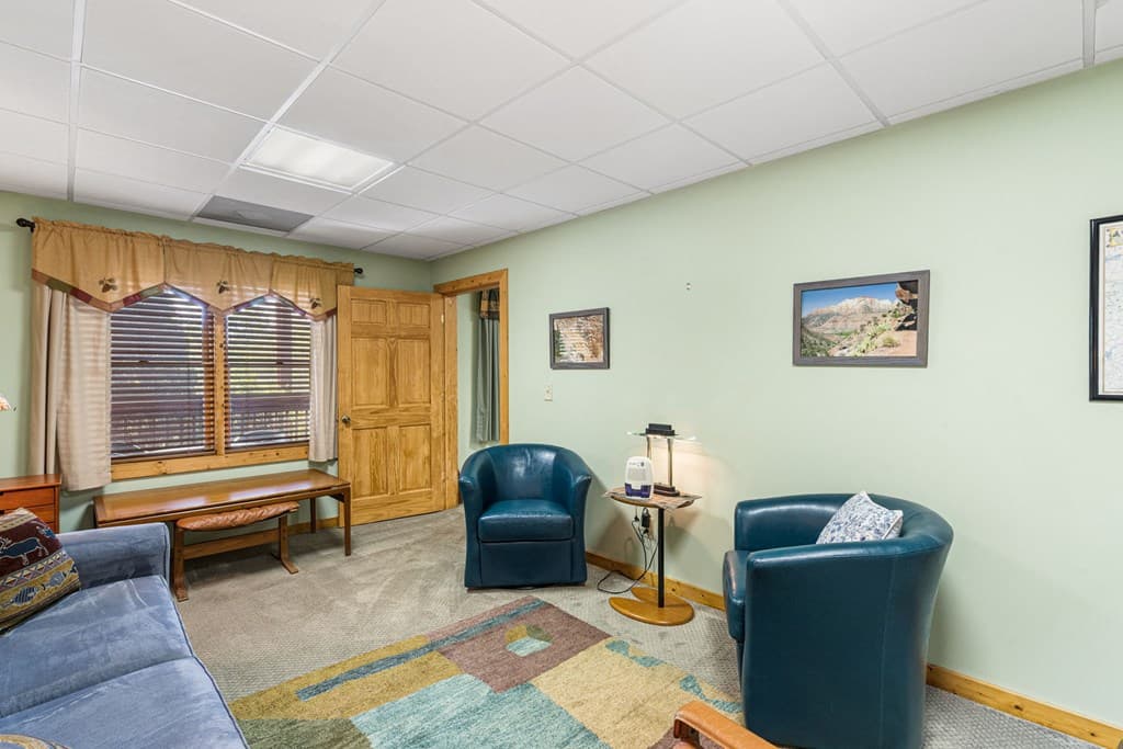 447 Creekmont Drive, Blairsville GA 30512 - Photo
