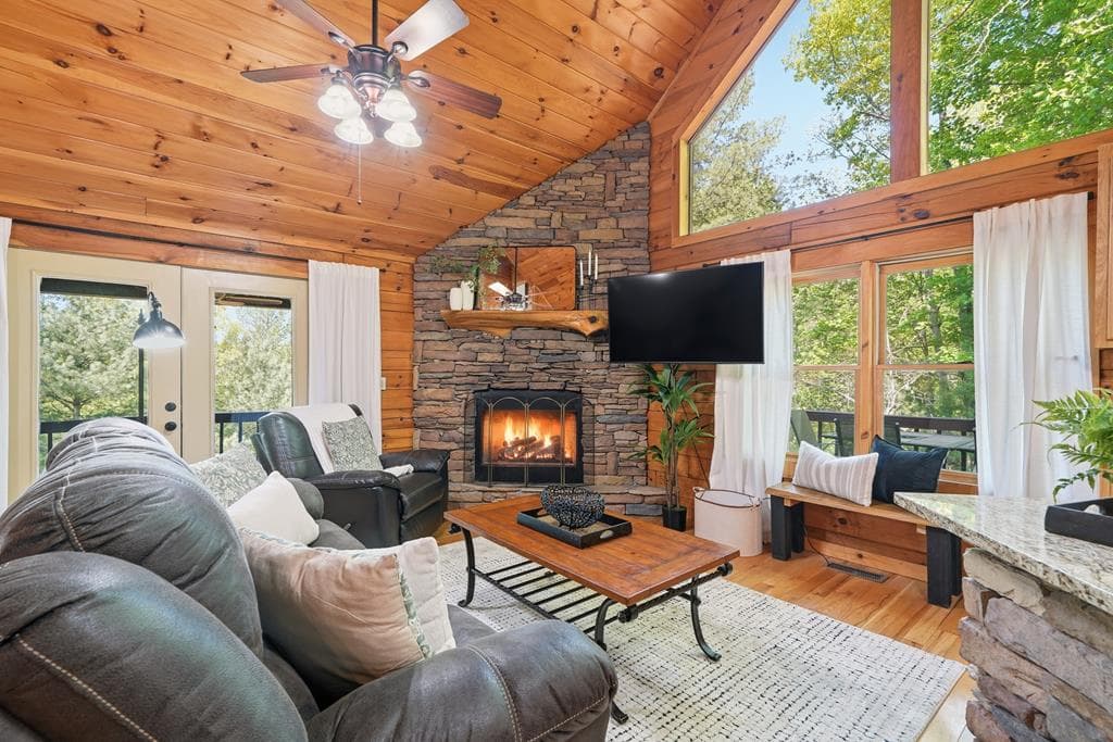 288 Kimbolton Drive, Morganton GA 30560 - Photo
