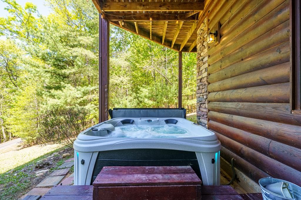288 Kimbolton Drive, Morganton GA 30560 - Photo
