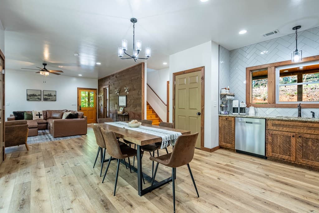 200 Echo Lane, Ellijay GA 30540 - Photo