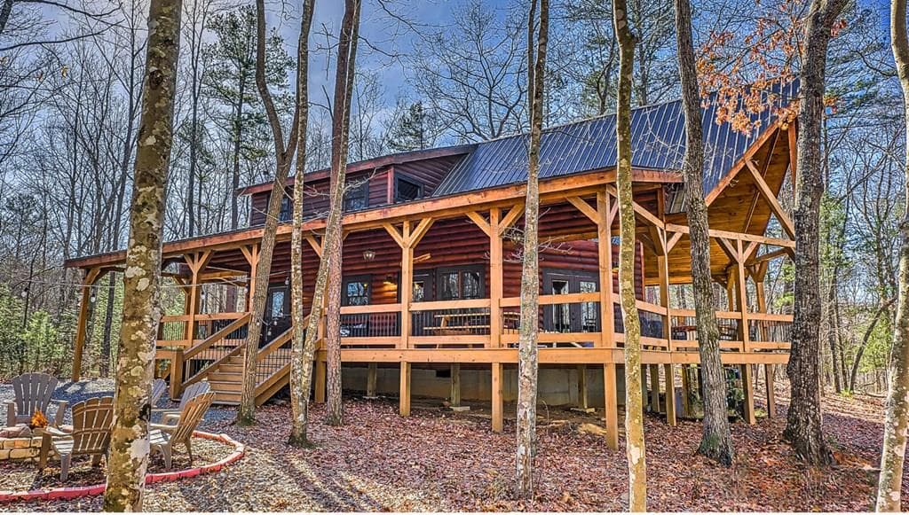 150 Laurel Trace, Blue Ridge GA 30513 - Primary photo