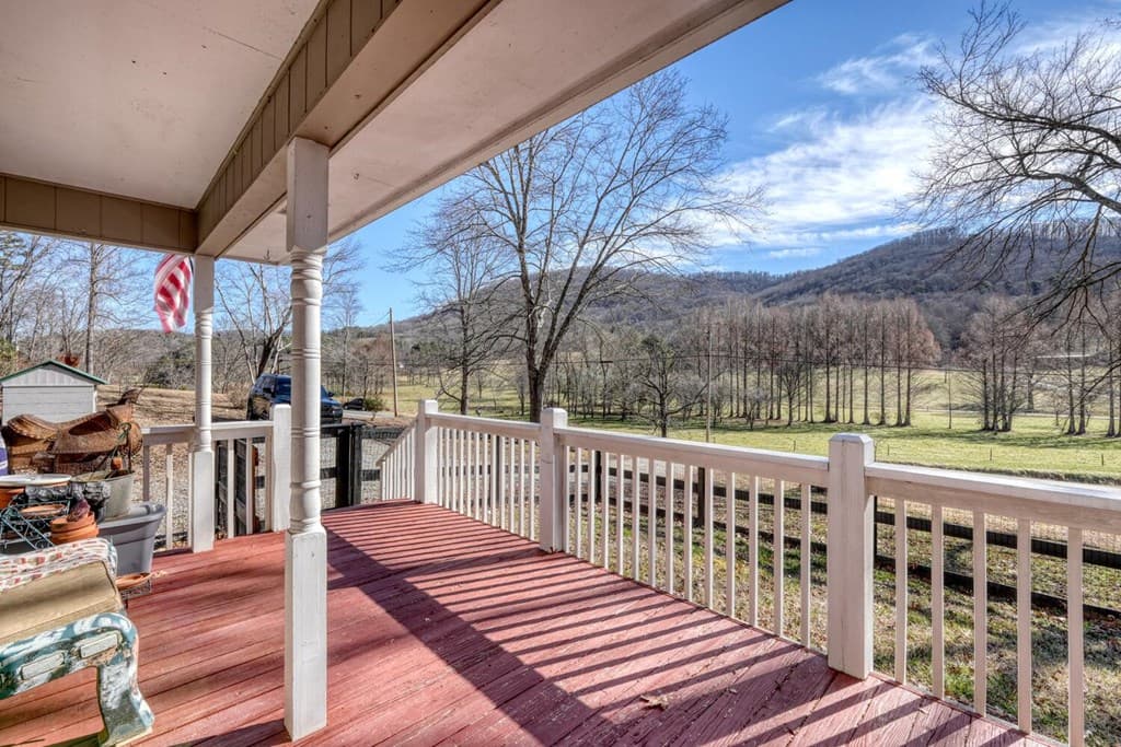 3426 Old Hwy 64 W, Warne NC 28909 - Photo