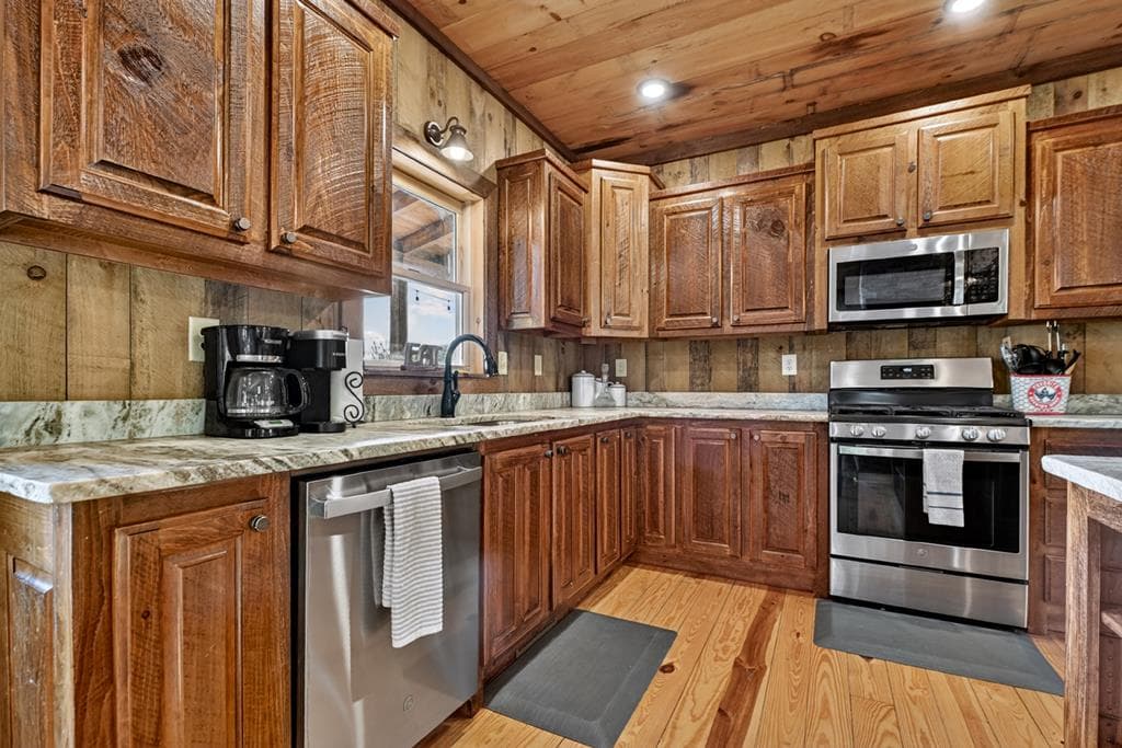 3804 Aska Road, Blue Ridge GA 30513 - Photo