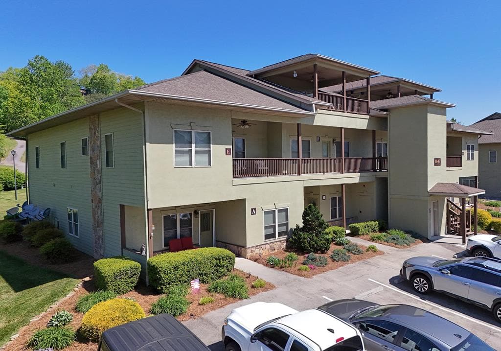 1647 Lakeview Drive Unit C, Young Harris GA 30582 - Primary photo
