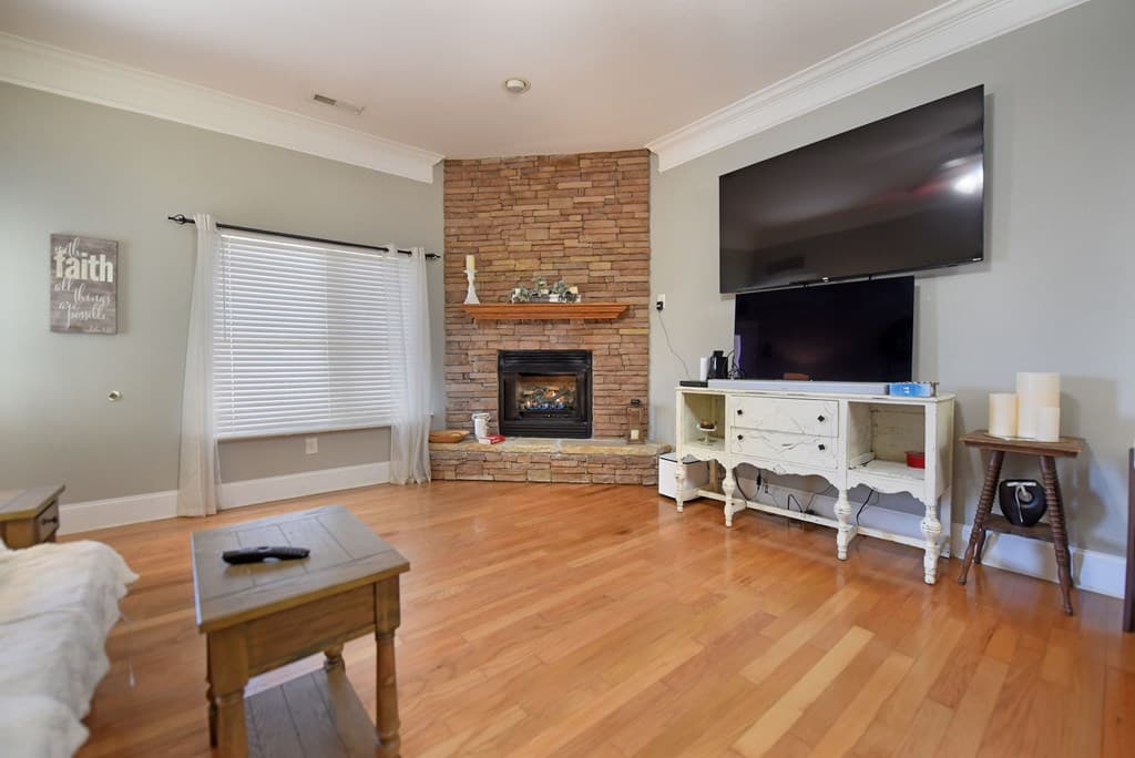1647 Lakeview Drive Unit C, Young Harris GA 30582 - Photo