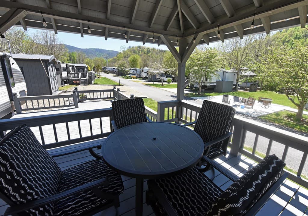 98 Heavenly Drive, Blairsville GA 30512 - Photo