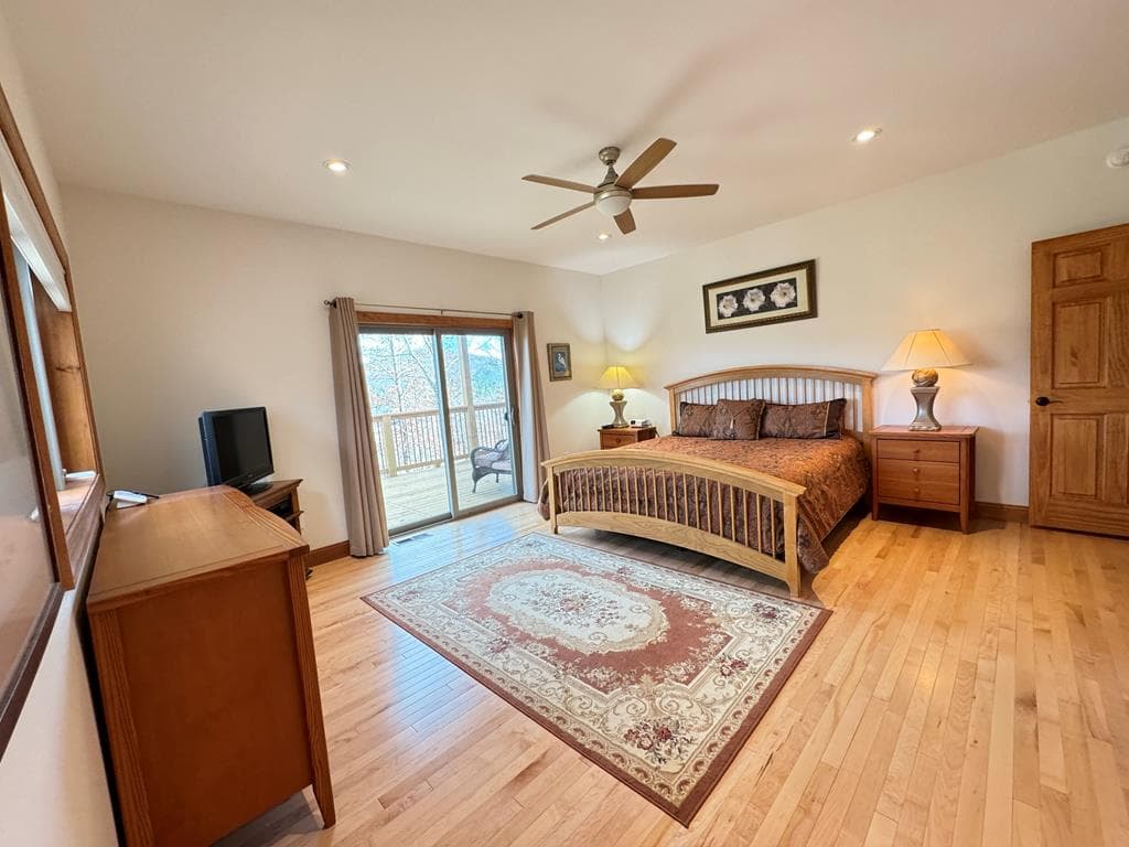 335 Northshore Drive, Blairsville GA 30512 - Photo