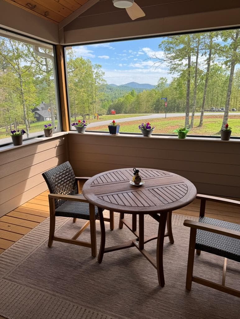 335 Northshore Drive, Blairsville GA 30512 - Photo