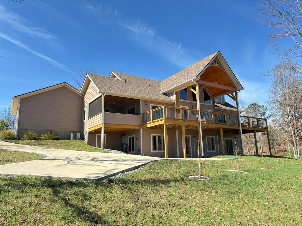 335 Northshore Drive, Blairsville GA 30512 - Photo