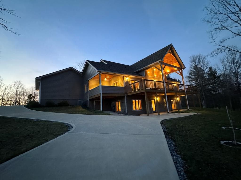 335 Northshore Drive, Blairsville GA 30512 - Photo