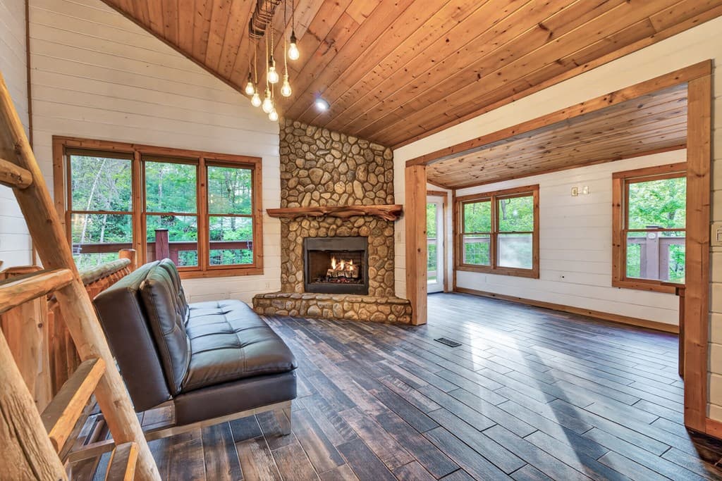 19 The Forest Road, Blue Ridge GA 30513 - Photo