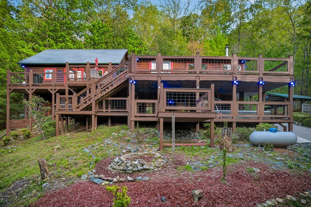 19 The Forest Road, Blue Ridge GA 30513 - Photo