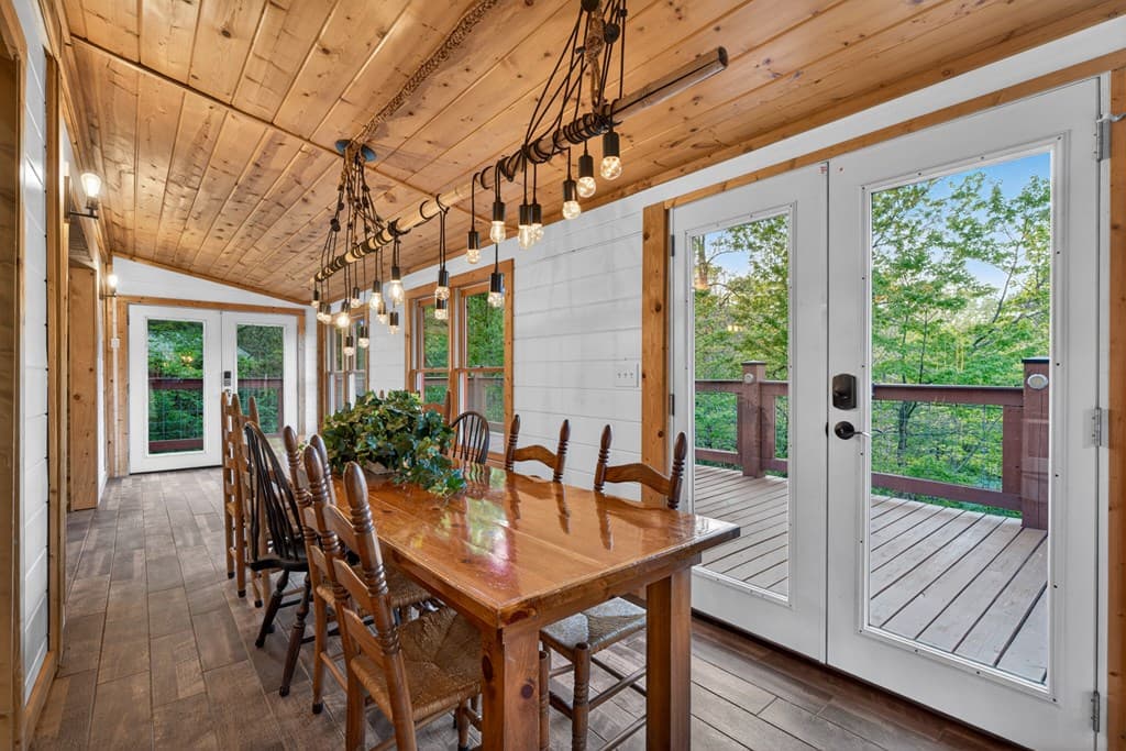 19 The Forest Road, Blue Ridge GA 30513 - Photo