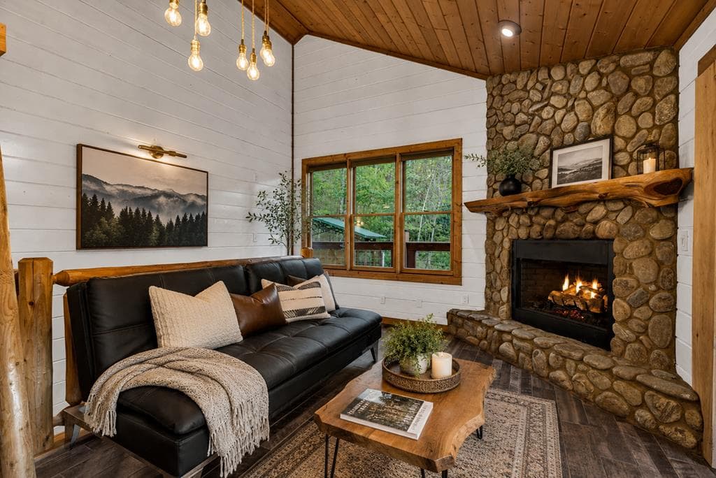 19 The Forest Road, Blue Ridge GA 30513 - Photo