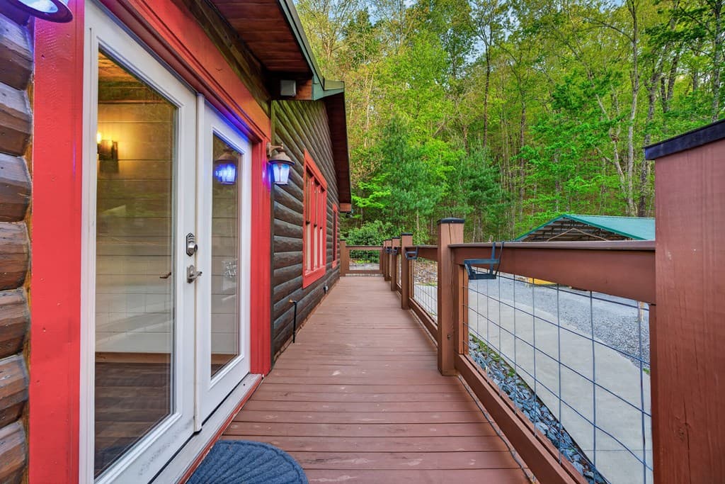 19 The Forest Road, Blue Ridge GA 30513 - Photo