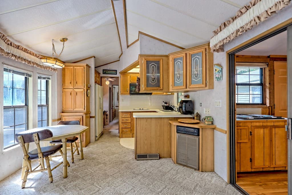 641 Cold Branch Road, Hayesville NC 28904 - Photo