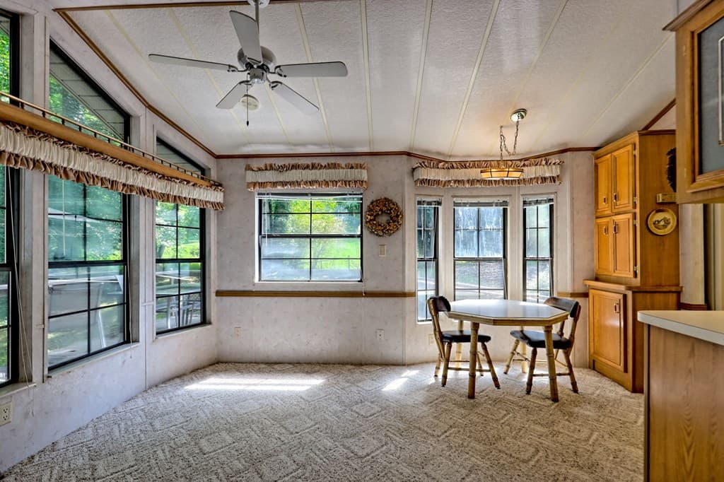 641 Cold Branch Road, Hayesville NC 28904 - Photo